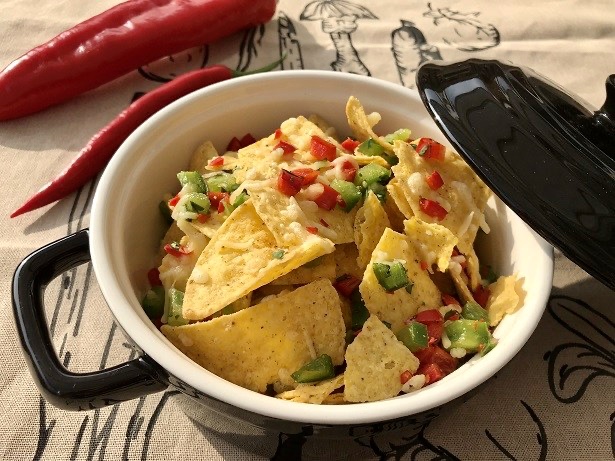Nacho’s met kaas, paprika en koriander