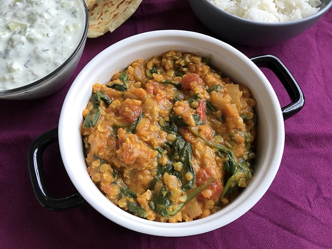 Indiase dahl, heerlijk met basmatirijst en naanbrood