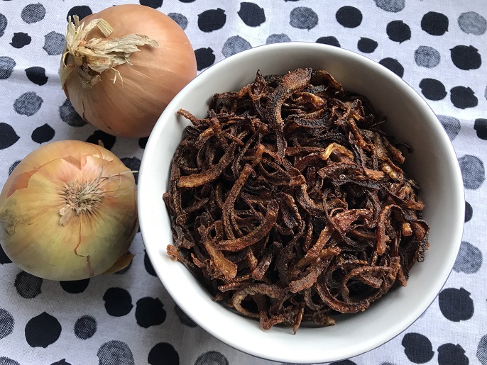 Gebakken uitjes (bawang goreng)