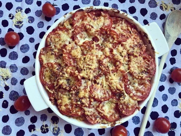 Ovenpasta met tomaat, broccoli en champignons
