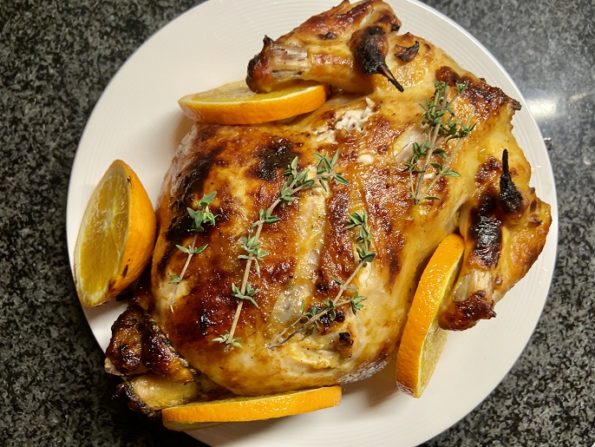 Kip met sinaasappel, honing en tijm