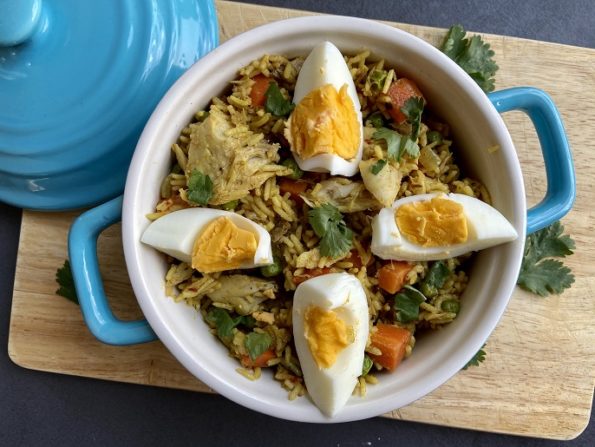 kedgeree met makreel, doperwten en wortel