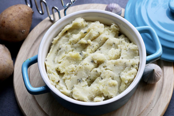 aardappel-knoflookpuree met Provençaalse kruiden