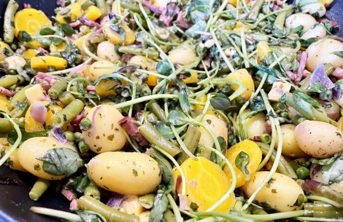 Krieltjes met zomergroente en bacon